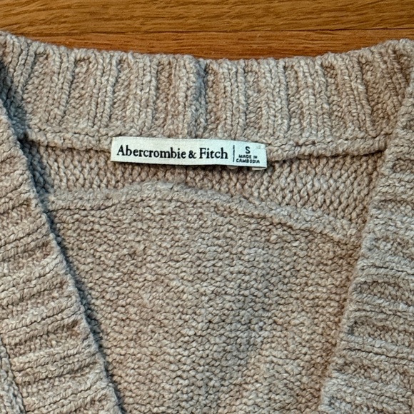 Abercrombie & Fitch Beige Cardigan Sweater - Picture 2 of 3